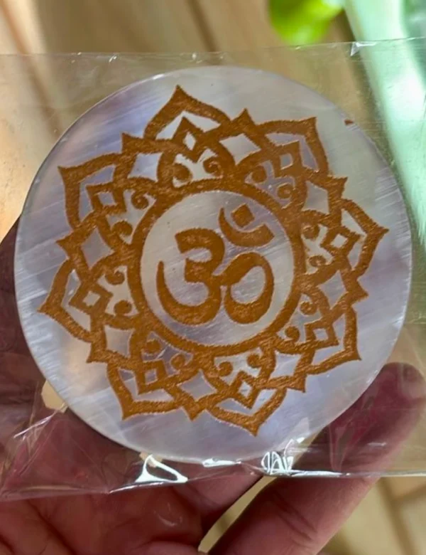 Selenite Plate (Cleanse & Charge) - Image 2